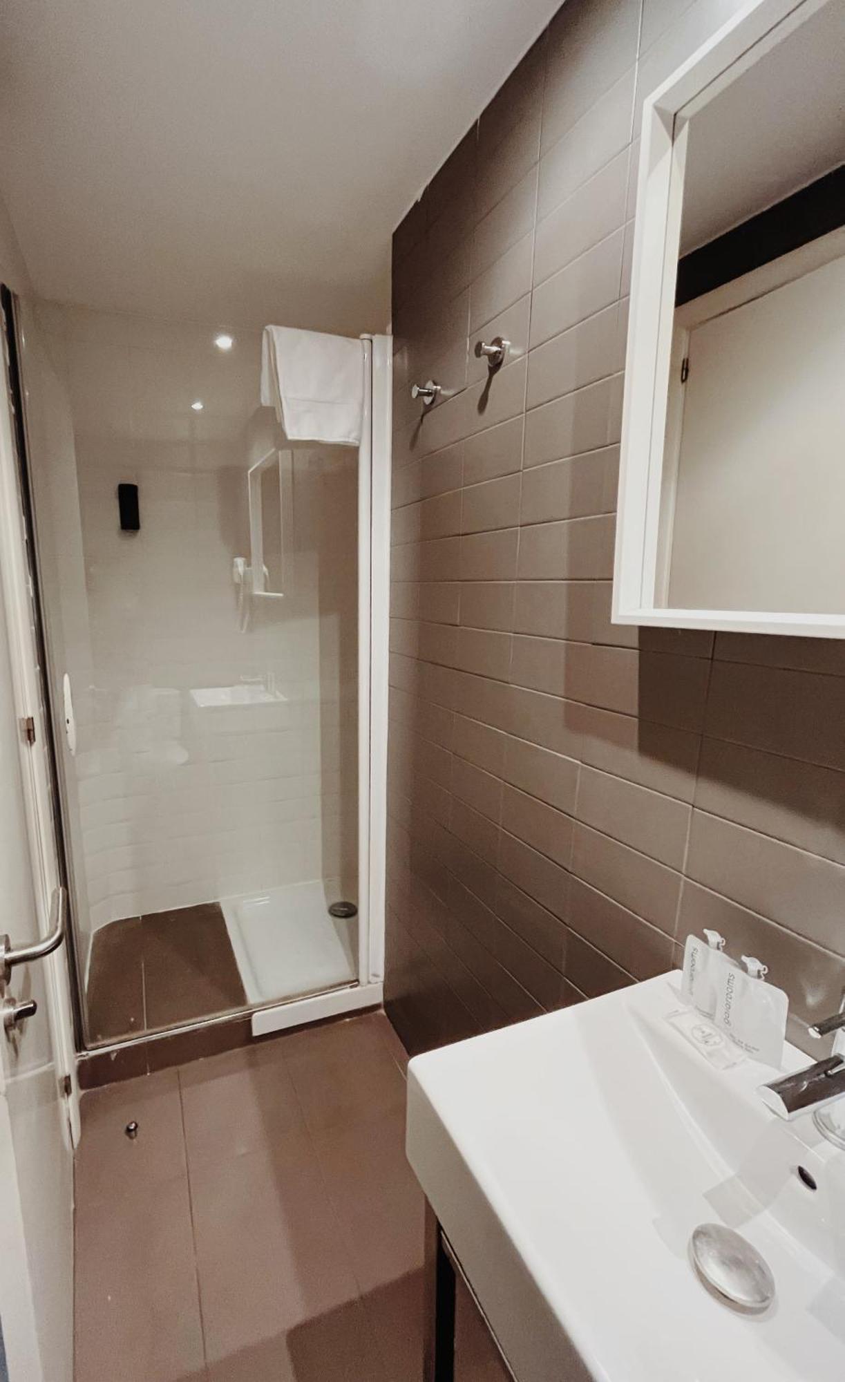 Apartamentos Express By Gaiarooms Barcellona Esterno foto
