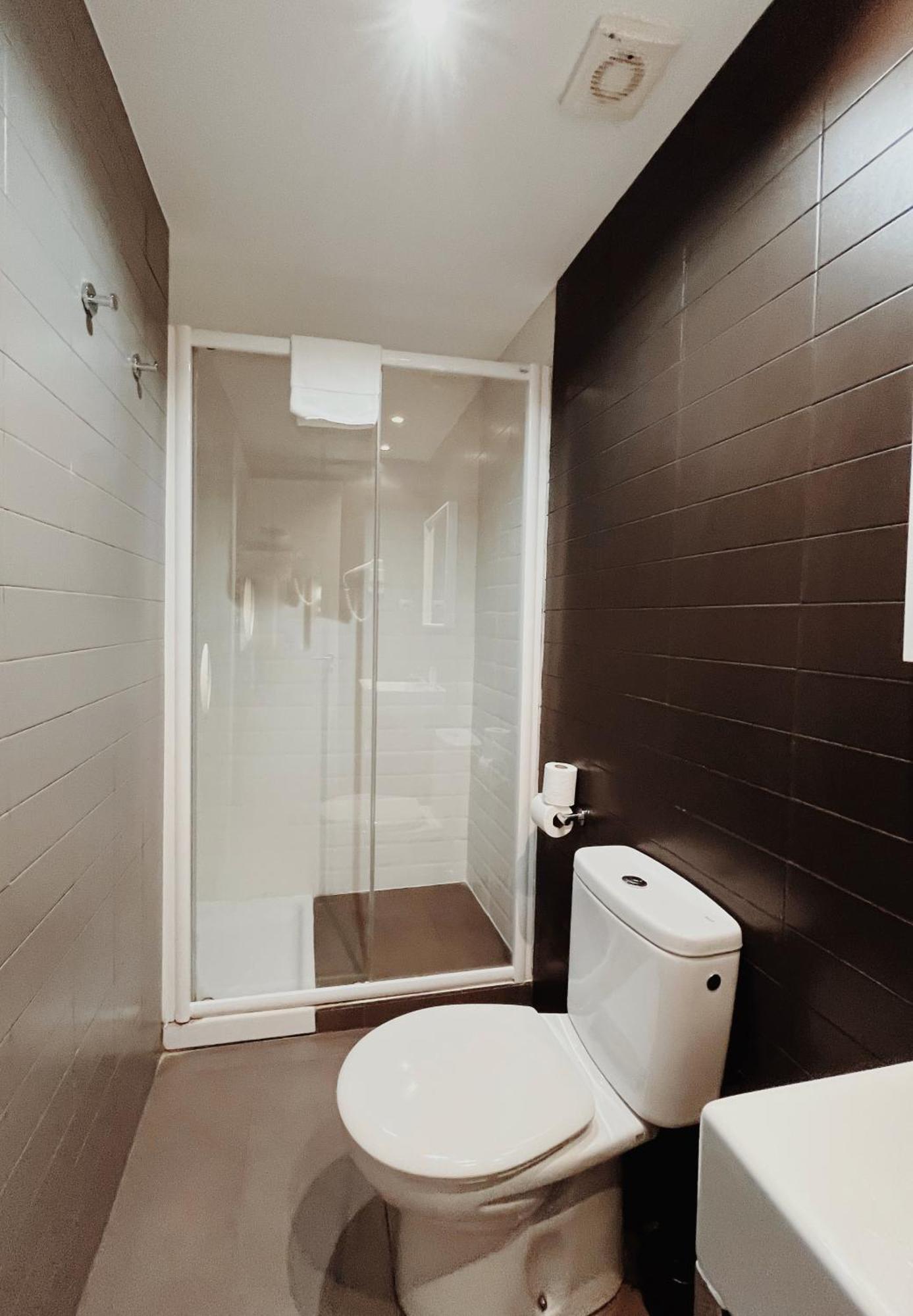 Apartamentos Express By Gaiarooms Barcellona Esterno foto